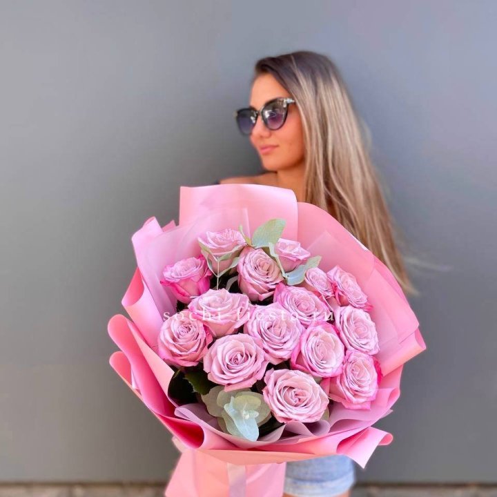 Букет розовых роз 2 в Великом Новгороде
