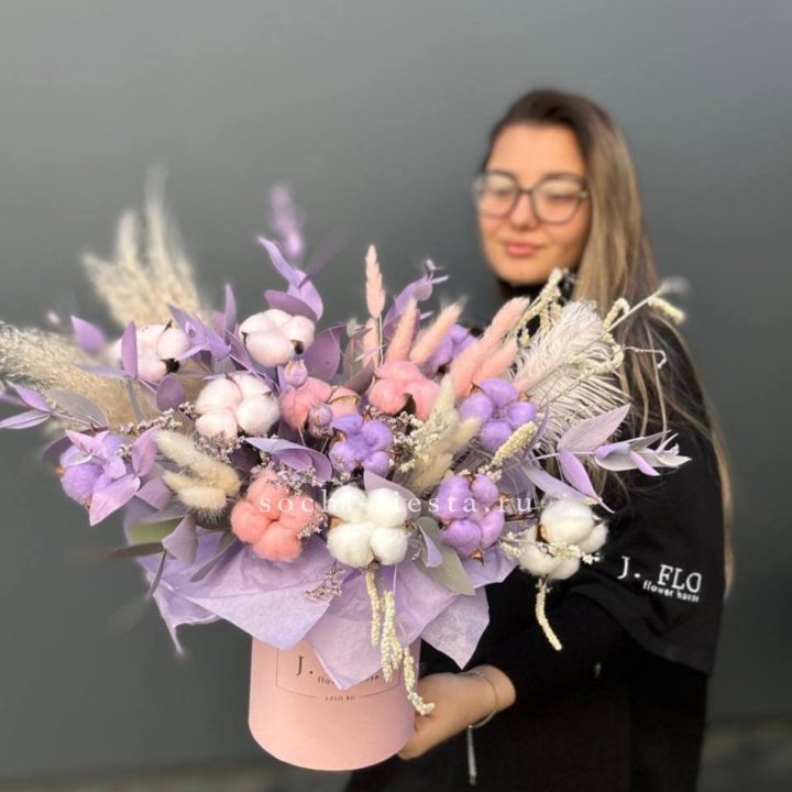 Авторский бокс с сухоцветами №4 в Великом Новгороде