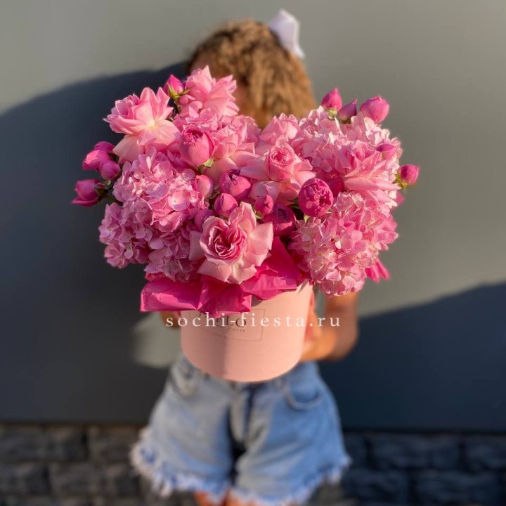 Цветочная композиция "Пасион" в Великом Новгороде