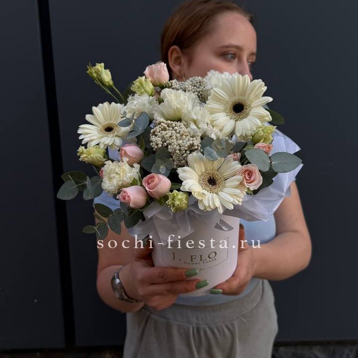 Бокс "Мои поцелуи" в Великом Новгороде