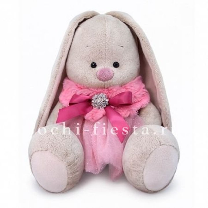 Зайка Ми в розовом платье в Великом Новгороде